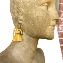 Load image into Gallery viewer, Brassisse Earrings
