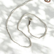 Load image into Gallery viewer, Delicate Knotted Strands
