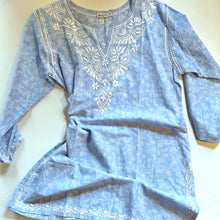 Load image into Gallery viewer, Embroidered Tunic ~ M ~ * SALE ! *
