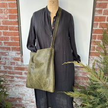 Load image into Gallery viewer, Capacious Crossbody Bag
