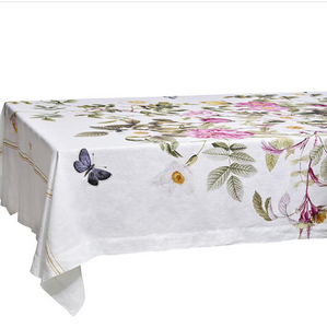 Summer Roses Tablecloths & Runners
